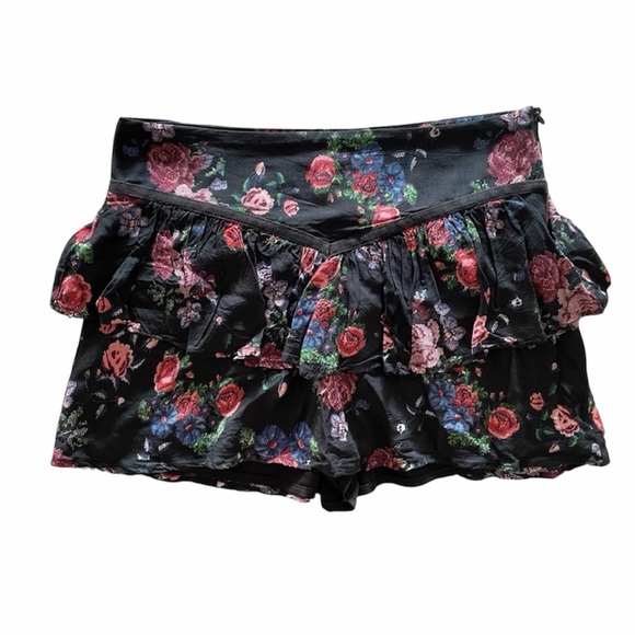 Pull&Bear Floral Ruffle Mini Skort - Picture 2 of 9